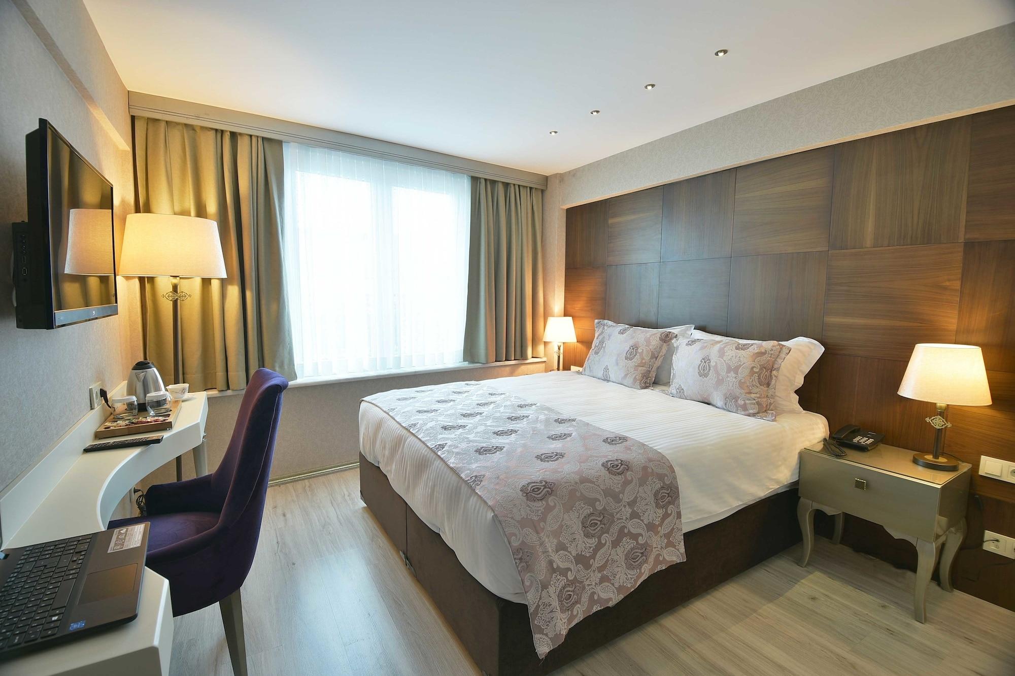 Piccolo 3* Provincia di Istanbul
